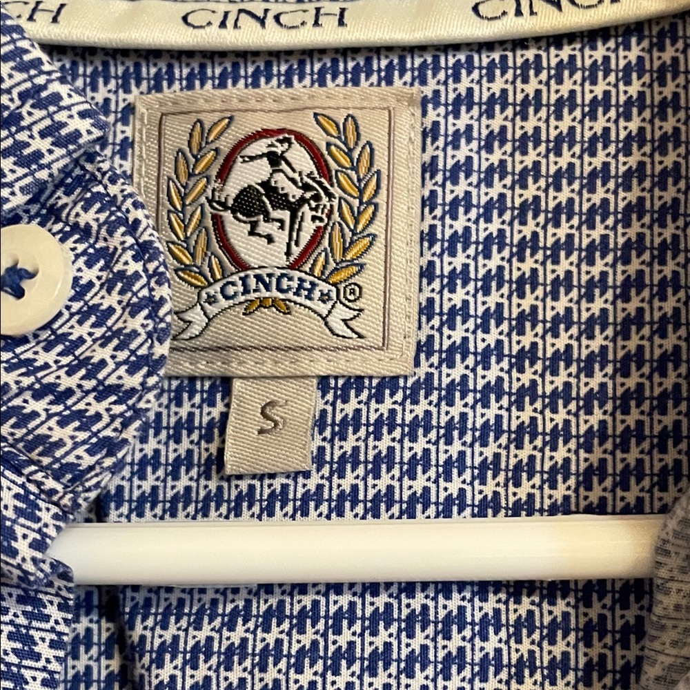 Cinch Men's Western Rodeo Button Down - Picture 2 of 5